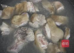 黄豆猪脚汤的做法图解2