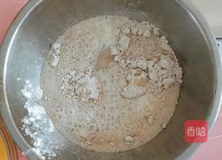 荞麦黑芝麻松饼的做法图解1