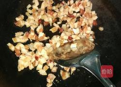五花肉焖饭的做法图解2