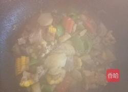 三色花卷配烩鲜菜的做法图解12