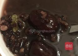 黑米粥的做法图解4