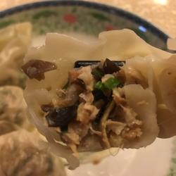 猪肉笋干馅饺子的做法[图]