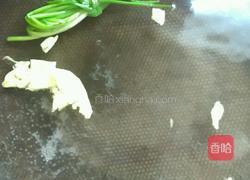 白灼大鱿鱼的做法图解2