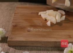 秋天你燥起来了吗？来做秋梨膏啊！的做法图解1