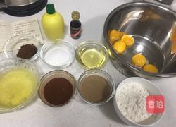 咖啡香草可可风味戚风蛋糕的做法图解2