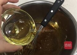 咖啡香草可可风味戚风蛋糕的做法图解4