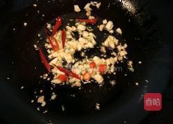 清炒茼蒿的做法图解1