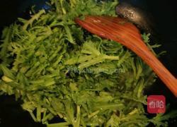 清炒茼蒿的做法图解3