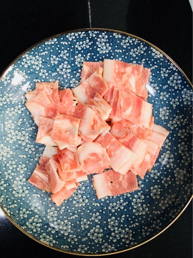 培根切小块
