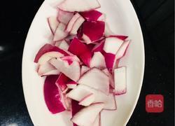 青椒洋葱炒培根的做法图解5