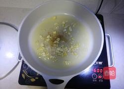 青菜牛肉炒饭的做法图解3