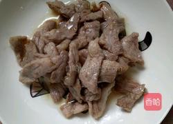 胡萝卜炒肉的做法图解3