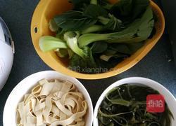 鸡汤砂锅土豆粉的做法图解2