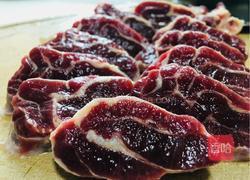 青红萝卜炖牛腱的做法图解3