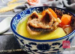 Illustration of how to stew beef tendons with green and carrots 5