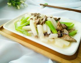 山藥青筍炒雞肝