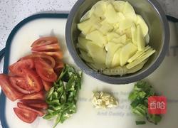 番茄土豆片的做法图解1