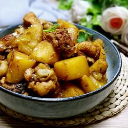 鸡翅根炖土豆的做法[图]