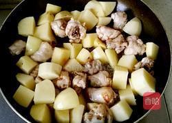 鸡翅根炖土豆的做法图解7