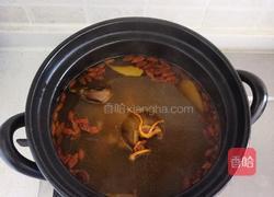 虫草枸杞鸽子汤的做法图解5