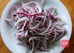 凉拌洋葱的做法图解2