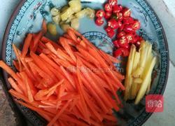 胡萝卜炒牛肉的做法图解3