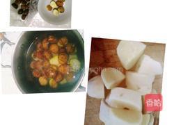 栗子土豆烧排骨的做法图解1