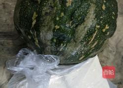 南瓜豆腐汤的做法图解1