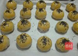 蛋黄酥的做法图解10