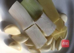 咖喱鸡块的做法图解3