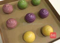 四色螺旋蛋黄酥的做法图解25