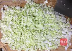 面粉蒸白菜的做法图解1