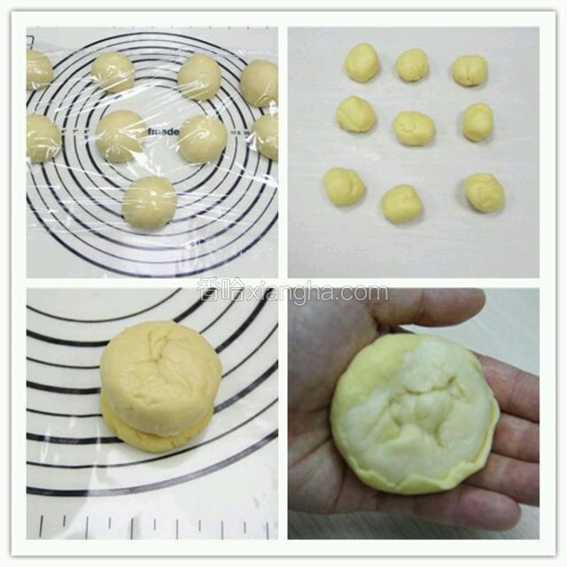 5、把醒发好的面团分割成50克一个小面团，静止5分钟。
6、把菠萝皮材料全部搓成面皮，分割成20克一个的小皮。
7、把面团压在菠萝皮上，稍微用力，将菠萝皮压扁。
8、放在掌心，慢慢包在面团上。
