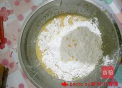 戚风蛋糕的做法图解5
