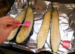 肉末烤茄子的做法图解2