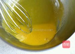 简单戚风蛋糕的做法图解2