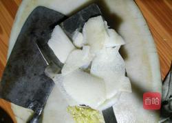 脚板薯瘦肉汤的做法图解1