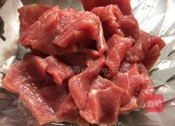 牛肉海带汤的做法图解2