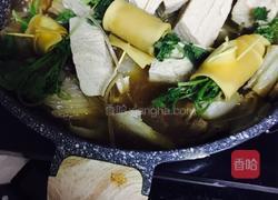 白菜猪肉炖粉条的做法图解9
