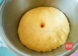 奶香南瓜花卷的做法图解7