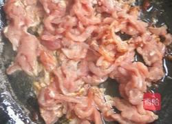 蒜苔肉丝炒饼的做法图解3