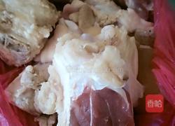 虫草玉米猪骨汤的做法图解1