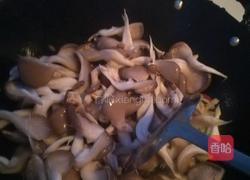 清炒平菇的做法图解4