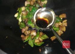 螺丝椒炒五花肉的做法图解9