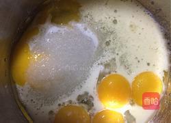 燕窝果蛋糕卷的做法图解6