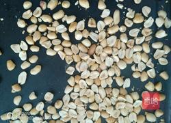 黑芝麻核桃花生糖的做法图解2