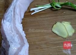 梅菜扣肉的做法图解1