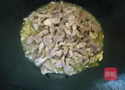 酸豆角炒鸡杂的做法图解8