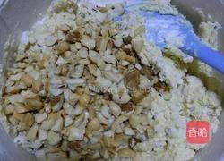 坚果曲奇饼干的做法图解2