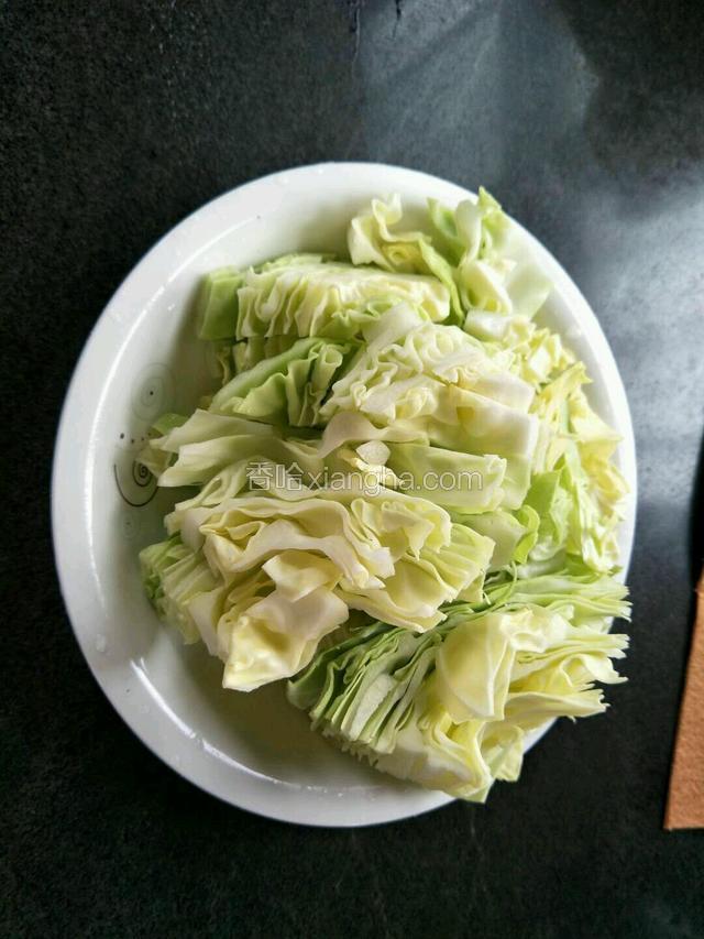 高丽菜切小块